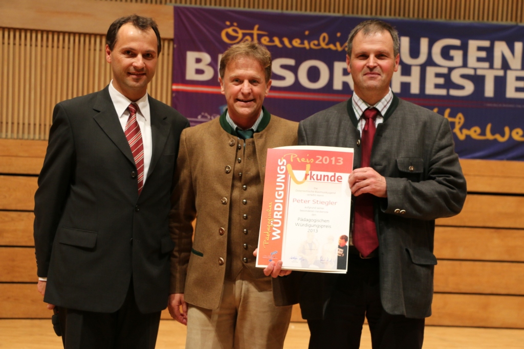 Peter stiegler erhaelt Paedagogischen Wuerdigungspreis 2013